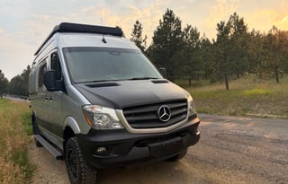 "Vando" - Ultimate Montana Off Grid Adventure Van