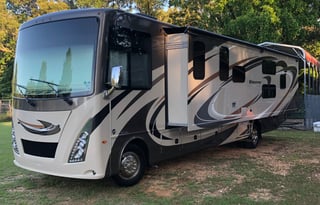 2018 Thor Motor Coach Windsport 34J