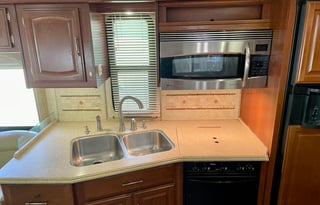 Fully-Loaded & in Good Condition!