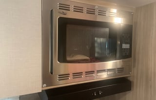 2021 Winnebago Industries Towables Micro Minnie 2100BH