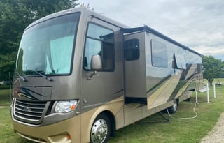 2015 Newmar Bay Star 3401
