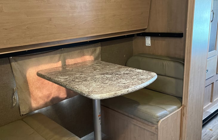 2nd dinette/bunk-house sleeper