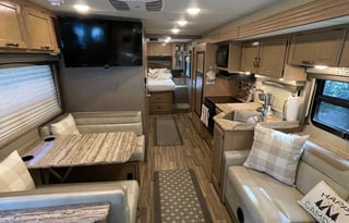 2018 Thor Motor Coach ACE 30.1 “Big Emma”