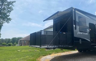 2020 Keystone Raptor 423 Toy Hauler GarageDelivery