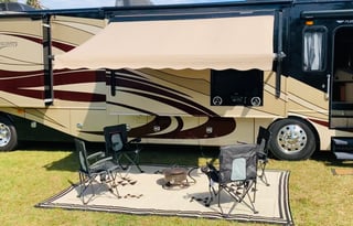 King Suite W/PVT Bunkhouse in the Sunshine State