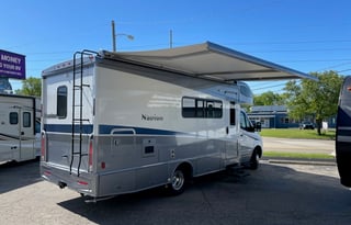 2021 Winnebago Navion 24D