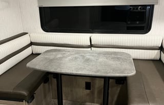 2021 Palomino Puma 32RBFQ2