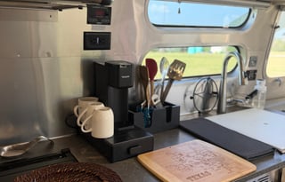 Airstream Glamping in Style/Remote OfficeStarlink