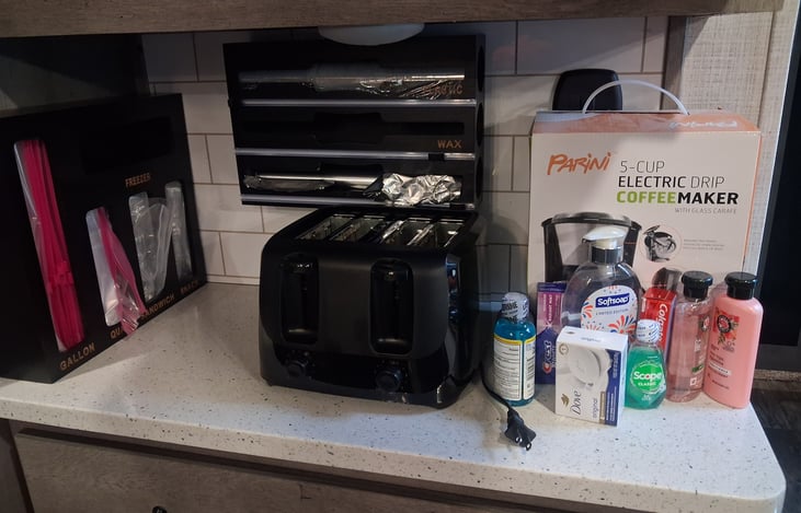 While on your retreat enjoy the convenient the ziplock bag dispenser cling wrap and aluminum foil dispenser. 5 cup coffee pot. 4 slice toaster.