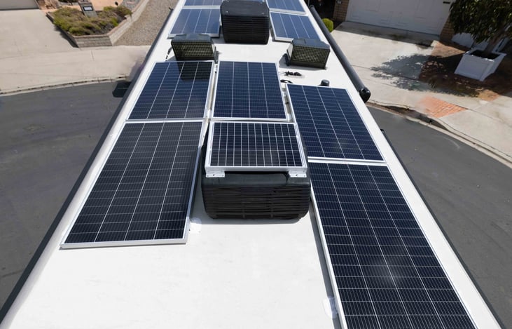 2000 W solar panel, 6000 W Inverter, 1840 ah battery