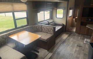 2017 Keystone RV Hideout 27DBS