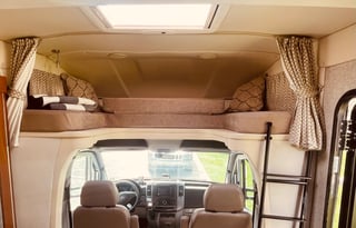 2016 Winnebago View 24', Mercedes, Near Ohio Parks