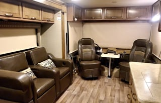 2019 Jayco Precept - Rocky Mountain Retreat!