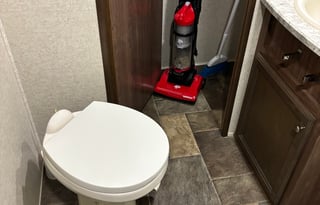 2017 5th Wheel Prowler