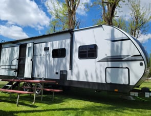 Highland Ridge RV Range Lite RL241BH