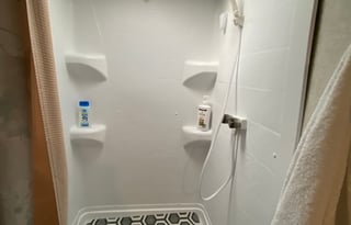 2019 Starcraft Launch Outfitter 27BHU