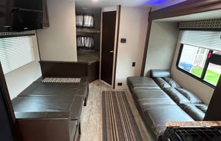 2018 KZ Sportsmen LE 261BHLE