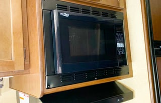 2017 THOR MOTOR FOUR WINDS 22 FEET