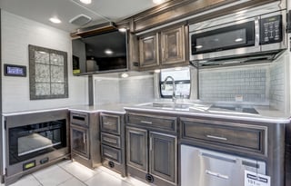 NEW 2024 Forest River BERKSHIRE XL 40E