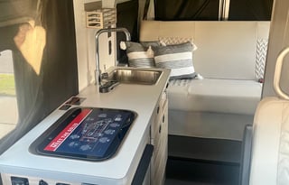 NEW 2023 Winnebago Solis B 59P