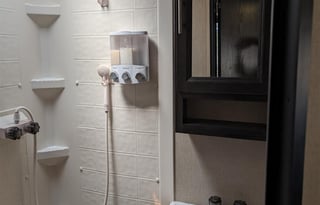 2017 Dutchmen RV Kodiak Ultra Lite 186E