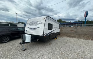 Kimmy’s Adventure Haven – Your Stylish Gateway!