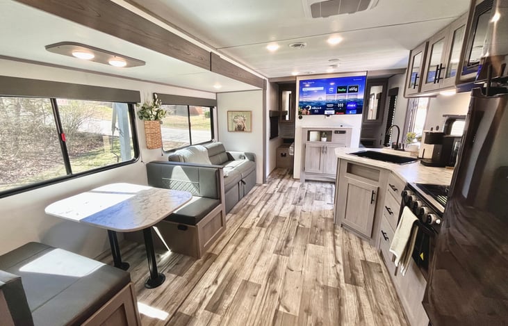 Don't skip your shows~ log in to your streaming apps and continue watching while camping