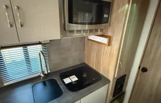 T6 - 2022 Winnebago Micro Minnie