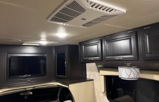 2019 NeXus RV Phantom 32P