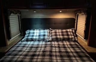 2011 Four Winds RV Windsport 32V HAL1806