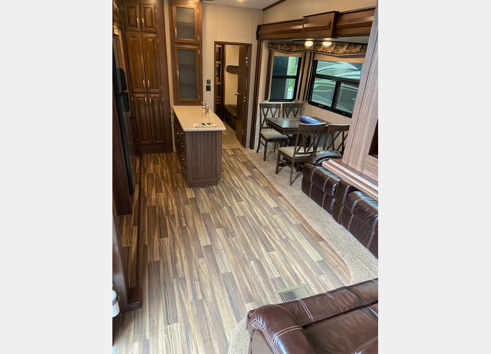 Fifth Wheel rentals in WILLIAMSTOWN