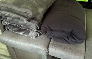 2024 Jayco Jay Feather 22BH Private Bed/Twin Bunk