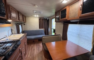 Northeast Indiana Camping! 2015 Forest River Wildwood X-Lite, sleeps 5 ~ 101 Lakes Steuben Co.