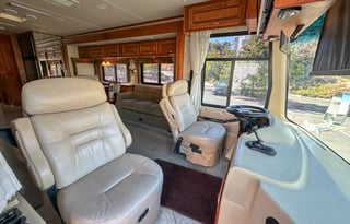 Luxury Class A Diesel Pusher Coach