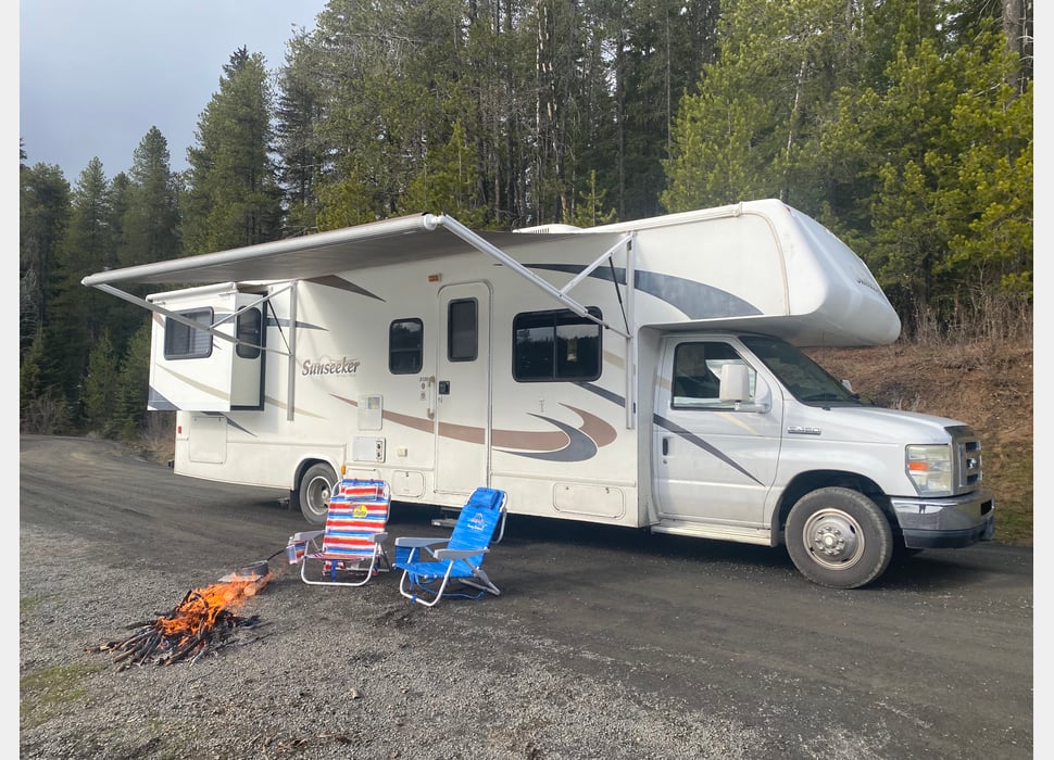 Class C Motor Home rentals in Delta Junction