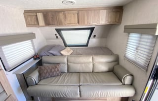 2022 Palomino Sleeps 5 With Bunk Beds & Solar!