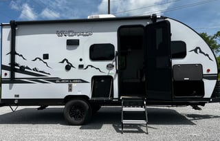 TV, Solar, Bunkbeds..