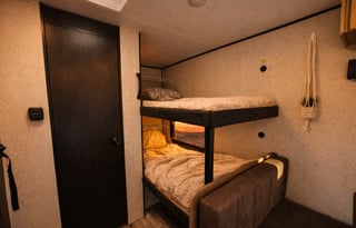 BRAND NEW! 2026 Jayco | Sleeps 5 | Pet Friendly |