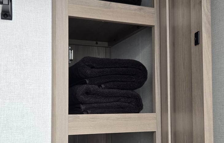 (4) bath, (4) hand, (4) wash