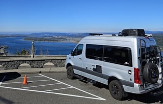 24 Class B Thor Sanctuary 19L Mercedes 4X4 Diesel