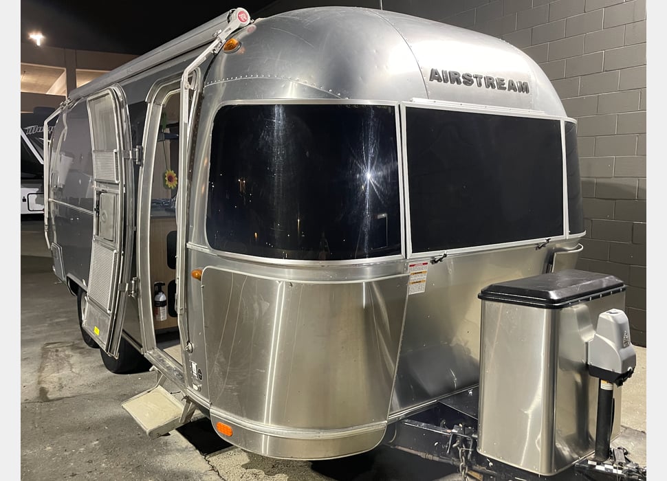 Travel Trailer rentals in Fresno
