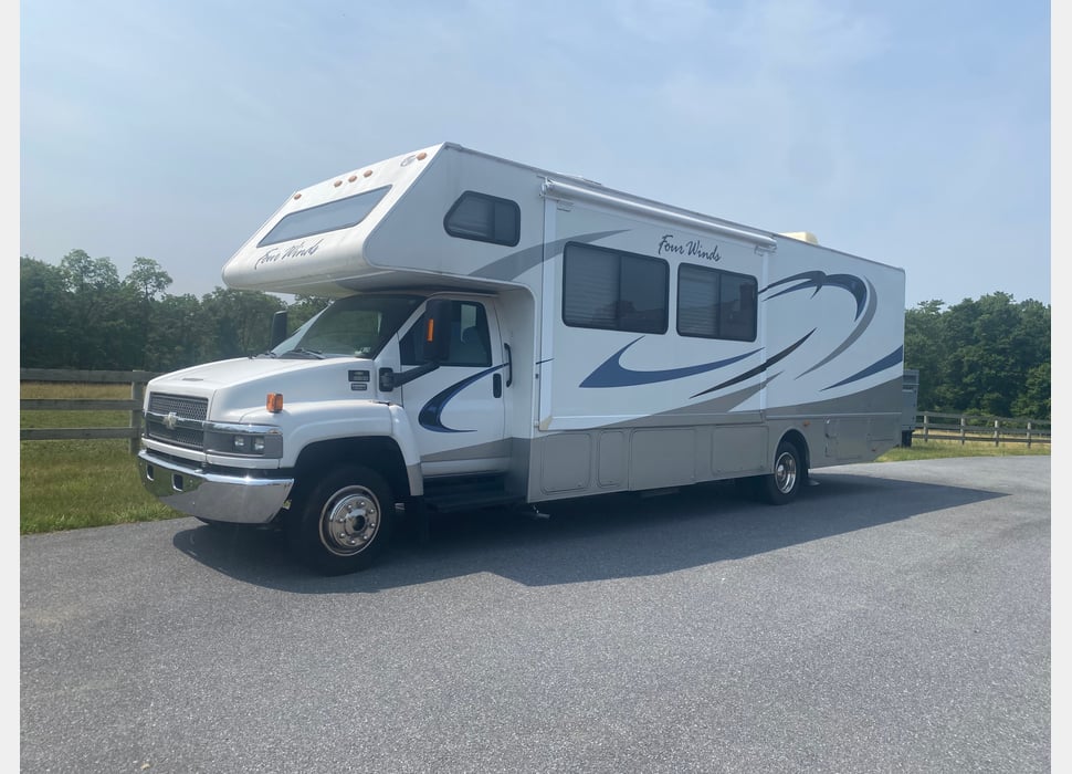 Class C Motor Home rentals in Lewistown