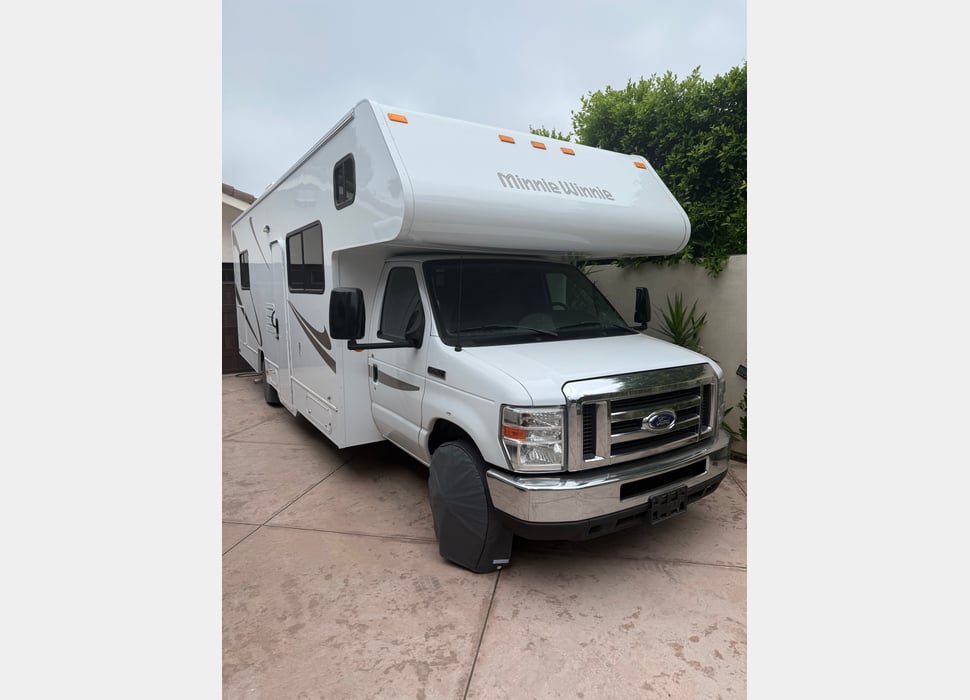 Class C Motor Home rentals in Riverside