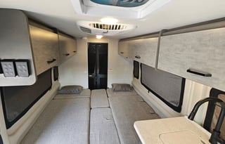 2025 Thor Motor Coach Dazzle 2LB