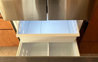 Meet  "BETTY" CUSTOM 2012 Monaco Vesta 32 (DIESEL)