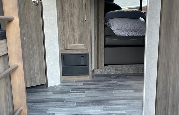 Entryway! Welcome :)