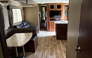 33ft Keystone Passport