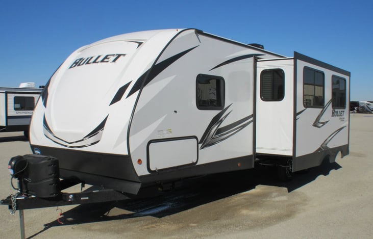 Large slide out for spacious feeling.