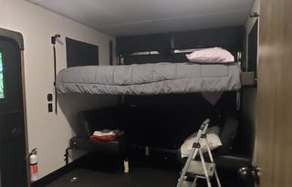 Campers Delight TOYHAULER