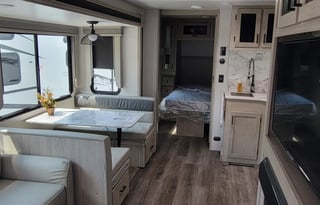 2023 East to West Alta 2800KBH